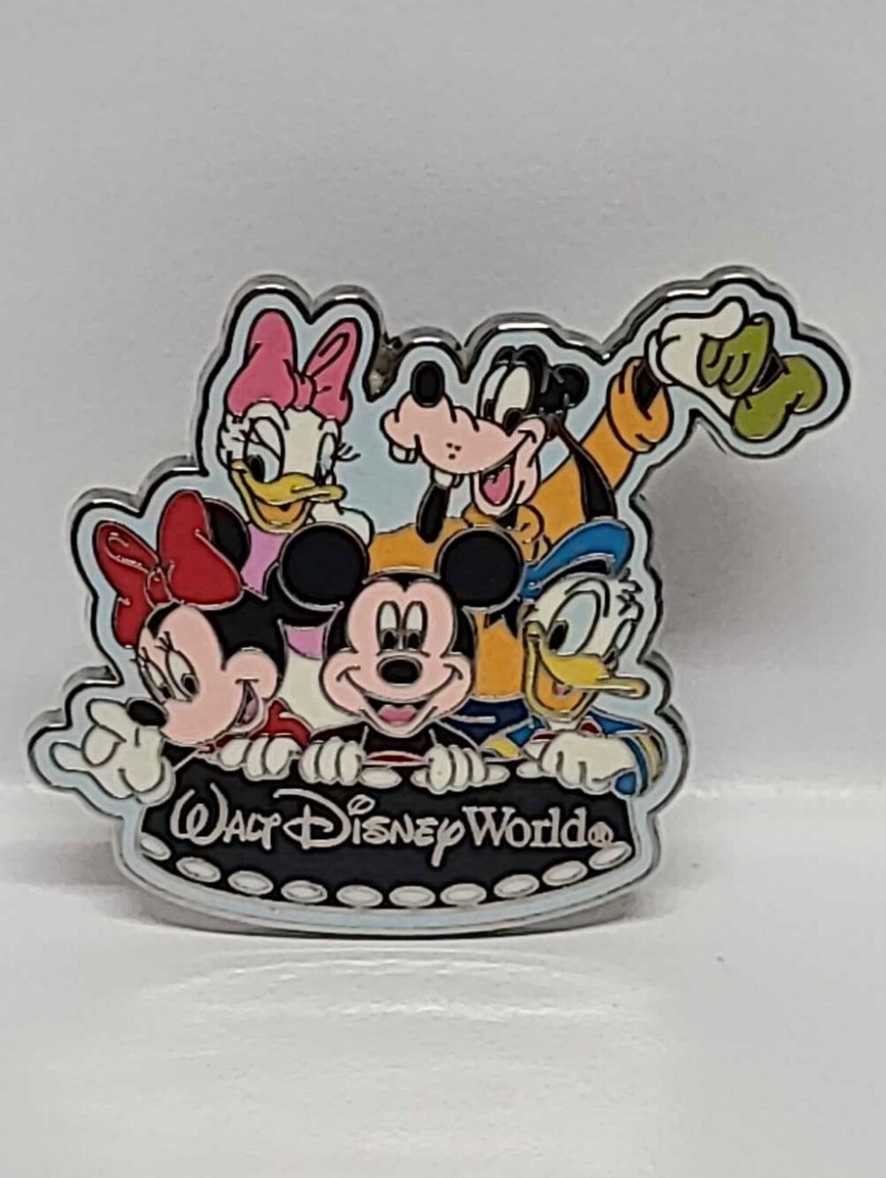 Disney Parks Pin 89600 WDW Mickey Minnie Goofy Donald Daisy Filmstip Enamel